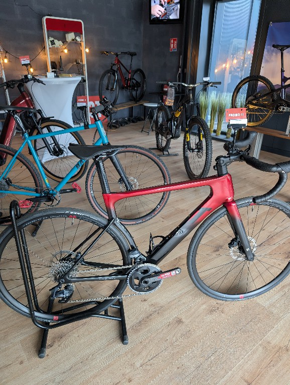 3T Strada Sram carbone Force Velo de course Aéro